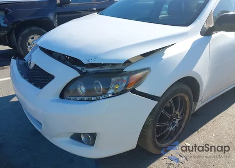 2010 Toyota Corolla Le z USA, uszkodzony, nr VIN 2T1BU4EE2AC441354